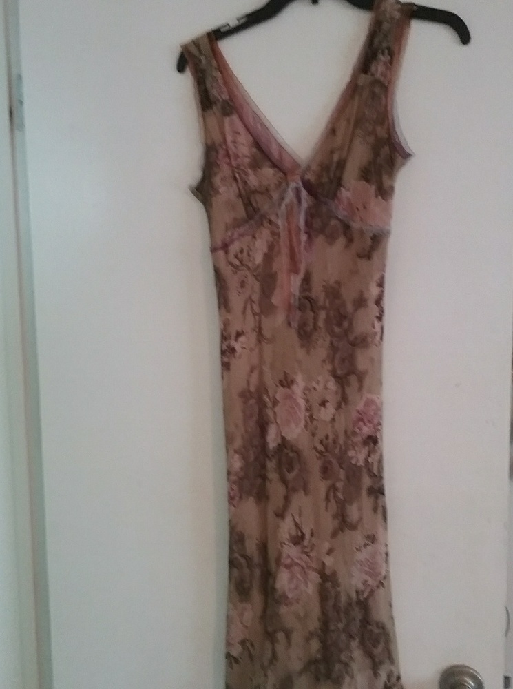 Pretty 1920s looking dress